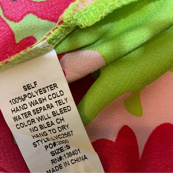 L Love  Floral Crop Top size Small - Picture 9 of 9